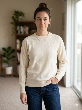 Crewneck Women’s Sweater in Cream